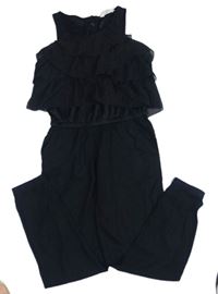 Černý kalhotový společenský overal s volánky zn. H&M