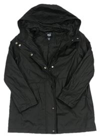 Černá pogumovaná bunda s kapucí zn. New Look