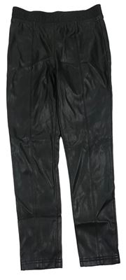 Černé koženkové kalhoty s logy zn. RIVER ISLAND