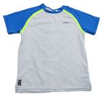 Bielo-modré športové funkčné tričko s neónově zelenymi pruhmi a nápisom Decathlon