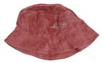 Růžový sametový klobouček s kvietkom