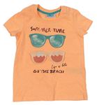 Neónově oranžové tričko s okuliarmi
